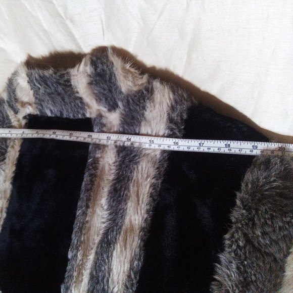 Rare Find "Saint Laurent" Faux Fur Coat - Picture 10 of 16